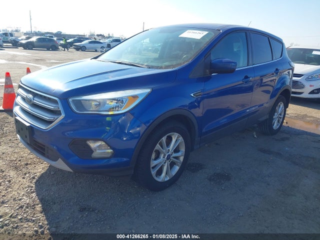 Ford ESCAPE SE 2017 1FMCU0GDXHUF08891 Image 2