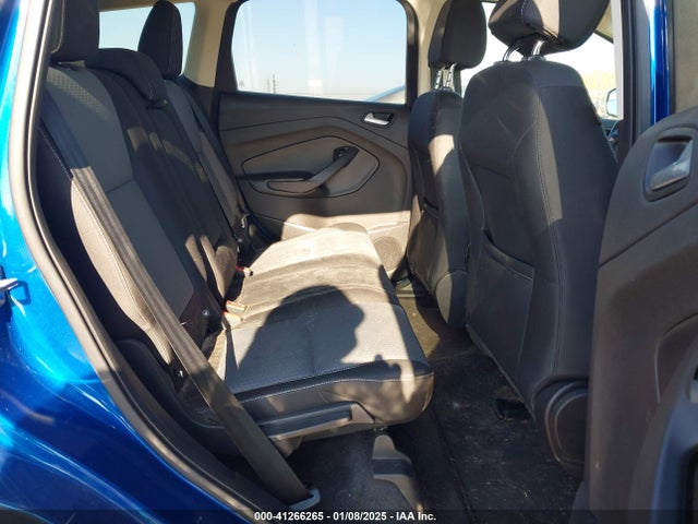 Ford ESCAPE SE 2017 1FMCU0GDXHUF08891 Image 8