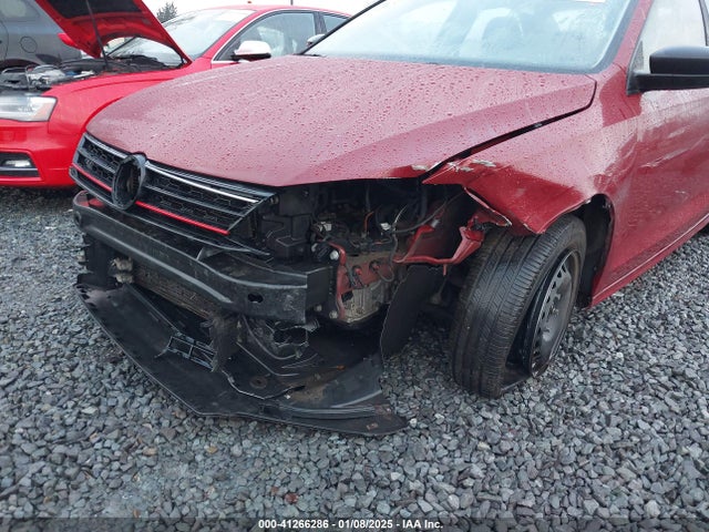 3VW267AJ8GM219414 Volkswagen Jetta 1.4t S