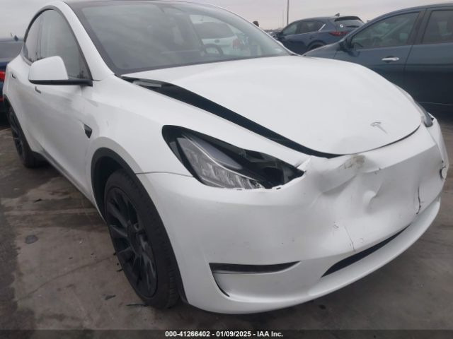 7SAYGDEE4NA010632 Tesla Model Y Long Range Dual Motor All-wheel Drive