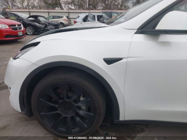 7SAYGDEE4NA010632 Tesla Model Y Long Range Dual Motor All-wheel Drive