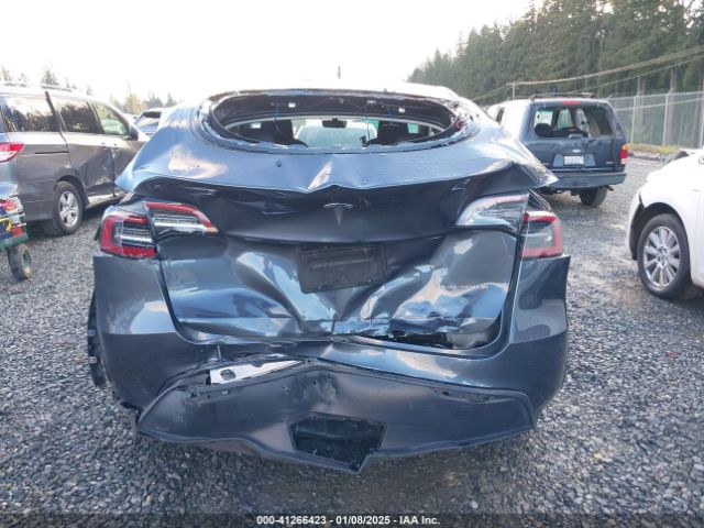 2023 TESLA MODEL Y 7SAYGDEE5PF913748 Photo 5