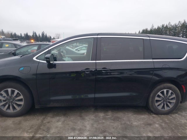 Chrysler Pacifica Hybrid Select 2024 2C4RC1S77RR156845 Image 14
