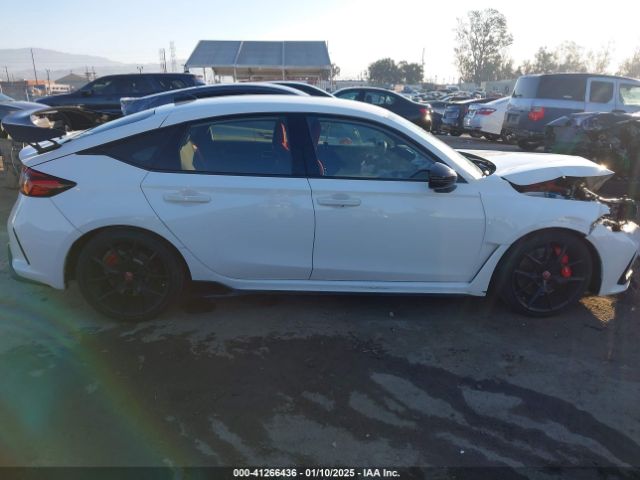 JHMFL5G43PX002218 Honda Civic Type R Touring