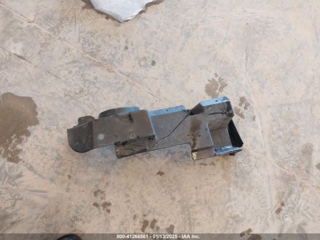 1GTV2MEC2JZ333629 GMC Sierra 1500 Sle