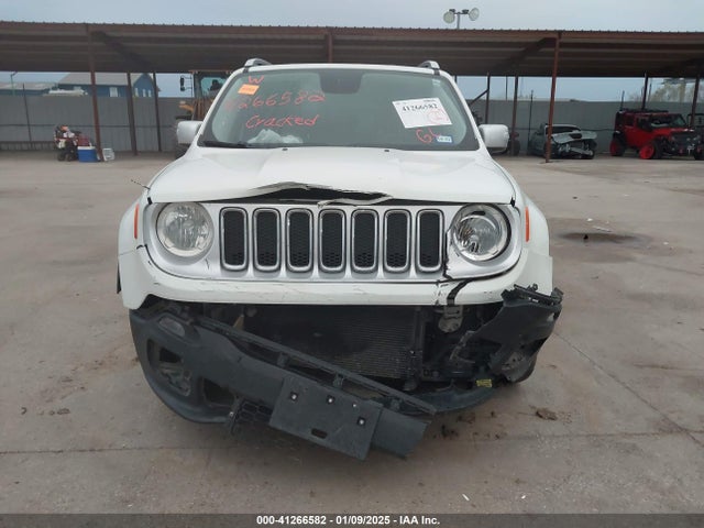 ZACCJADB5HPE83227 Jeep Renegade Limited Fwd