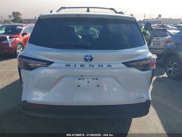 5TDJRKEC4RS213374 Toyota a25a-fxs