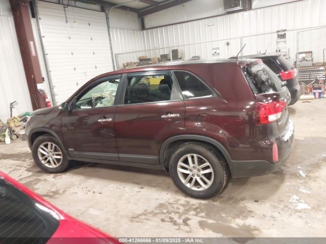5XYKTCA65EG538568 KIA SORENTO LX