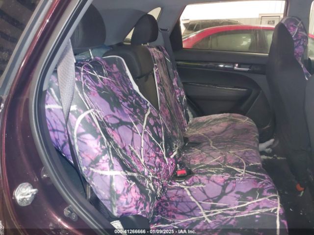 5XYKTCA65EG538568 KIA SORENTO LX