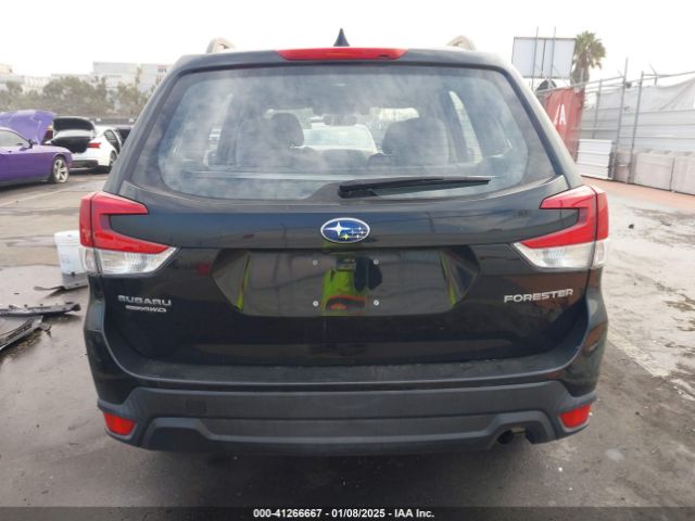 JF2SKACC3KH493242 Subaru Forester