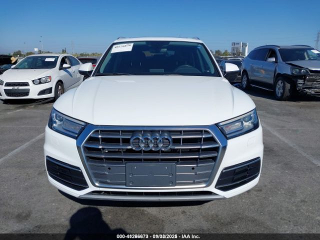 WA1ANAFY2J2013289 Audi Q5 2.0t Premium/2.0t Tech Premium