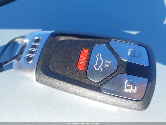 2023 AUDI Q5 WA1EAAFY4P2050625 Photo 10