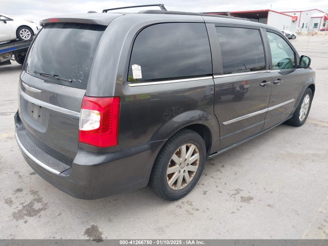 2C4RC1BG7GR240242 Chrysler Town & Country Touring