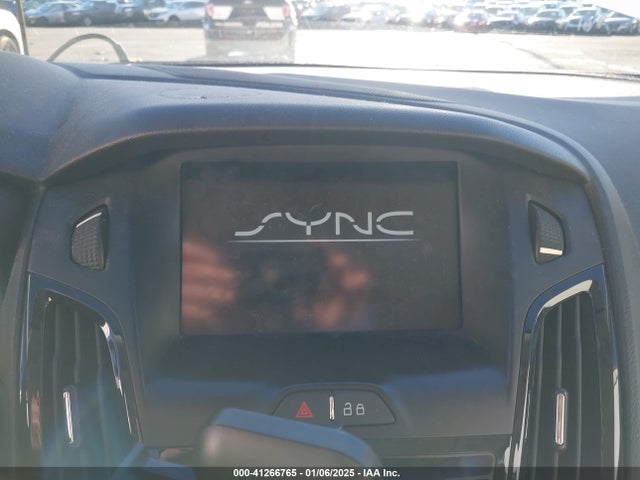 Ford FOCUS ELECTRIC 2014 1FADP3R49EL112179 Image 14