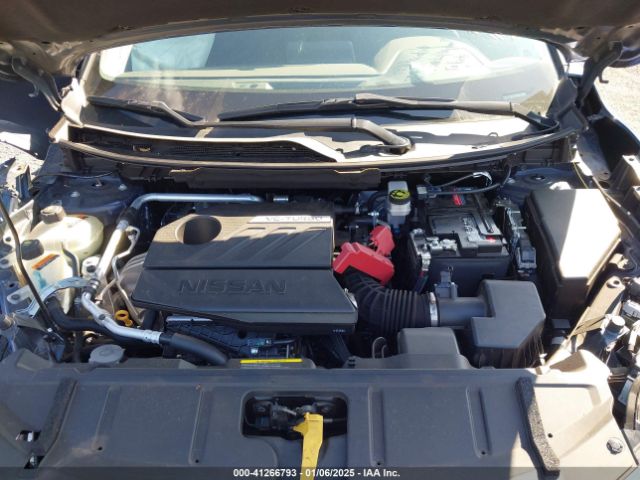 5N1BT3AA5PC810771 Nissan Rogue S Fwd
