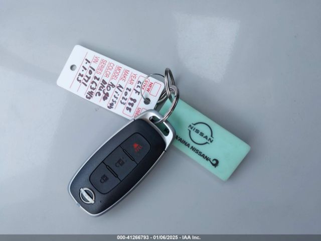 5N1BT3AA5PC810771 Nissan Rogue S Fwd