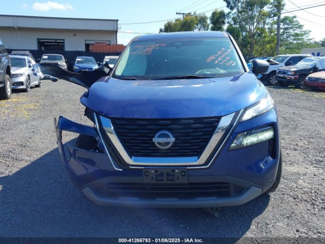 5N1BT3AA5PC810771 Nissan Rogue S Fwd