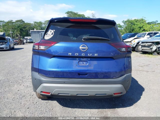 5N1BT3AA5PC810771 Nissan Rogue S Fwd