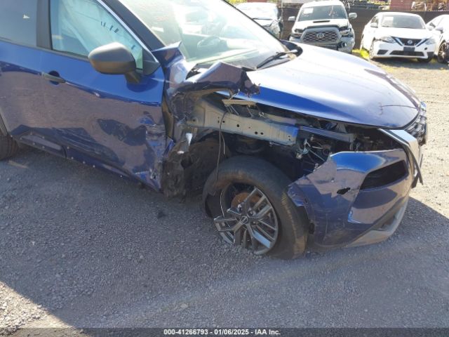 5N1BT3AA5PC810771 Nissan Rogue S Fwd