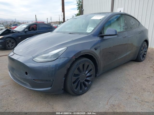 7SAYGDEF3PF871086 Tesla Model Y Performance Dual Motor All-wheel Drive