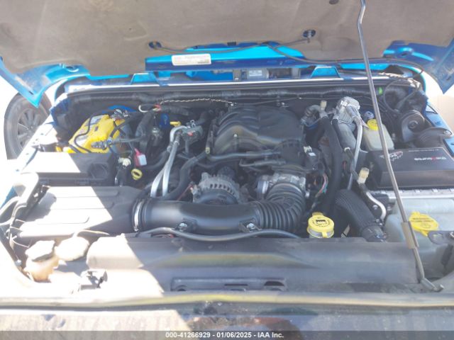 1C4BJWFG4FL756192 Jeep Wrangler Unlimited Rubicon