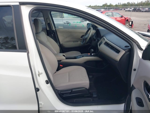 Honda HR-V EX 2018 3CZRU6H52JM723520 Image 5