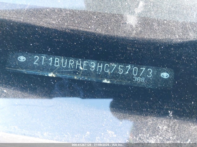 2T1BURHE3HC757073 Toyota COROLLA LE