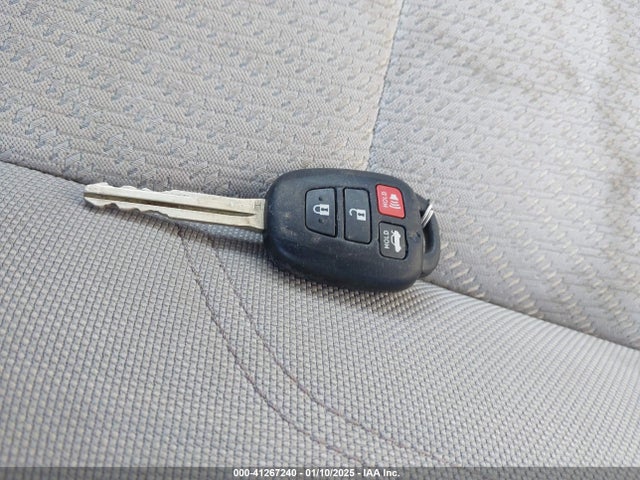 Toyota CAMRY LE 2017 4T1BF1FK8HU794896 Image 11