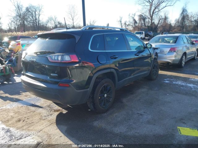 1C4PJLCB3KD370932 Jeep Cherokee Latitude Fwd