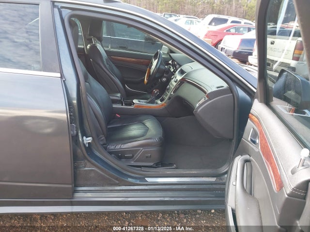 2011 CADILLAC CTS 1G6DF5EY7B0110044 Photo 4