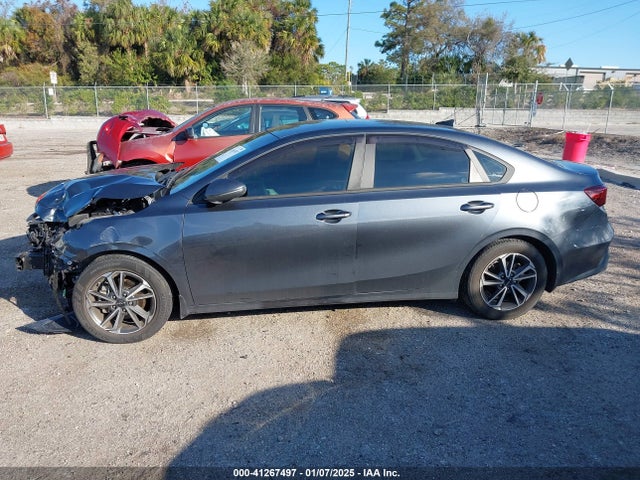 KIA Forte Lxs 2022 3KPF24AD4NE472049 Image 15