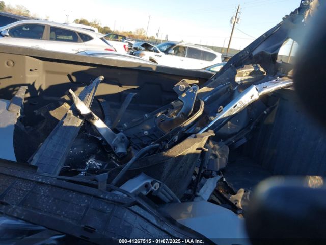 1GCUYDED8KZ135416 Chevrolet Silverado 1500 Lt