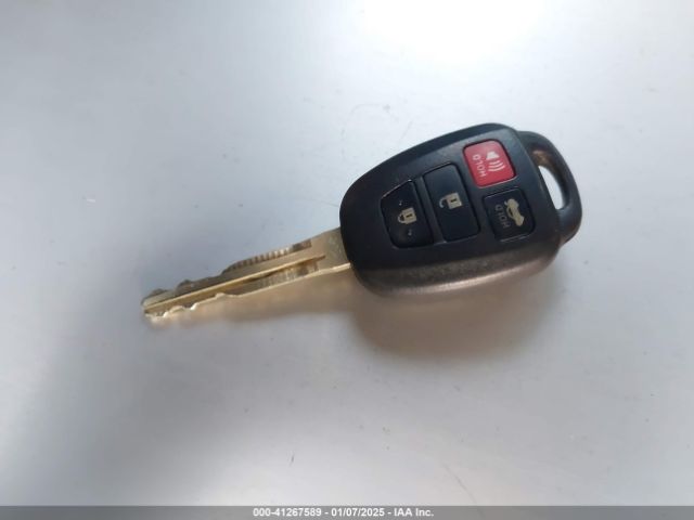4T1BF1FK4EU366822 Toyota CAMRY SE