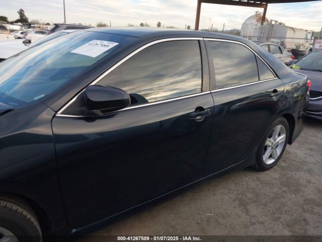 4T1BF1FK4EU366822 Toyota CAMRY SE