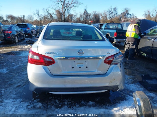 Nissan Altima 2.5 Sv 2018 1N4AL3AP8JC207184 Image 16
