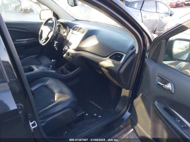 3C4PDCGBXFT727587 Dodge Journey Crossroad