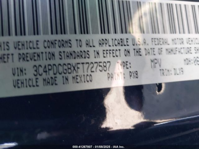 3C4PDCGBXFT727587 Dodge Journey Crossroad