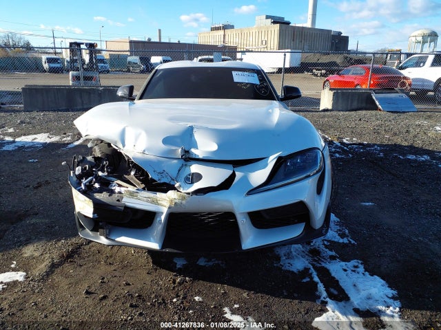 WZ1DB0C08NW053137 Toyota Gr Supra 3.0 Premium