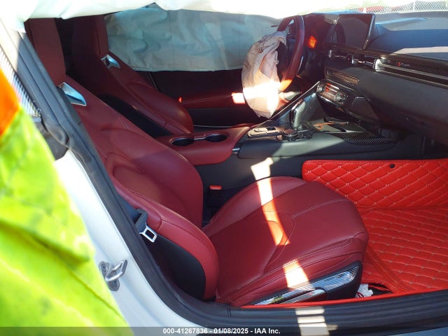 WZ1DB0C08NW053137 Toyota Gr Supra 3.0 Premium