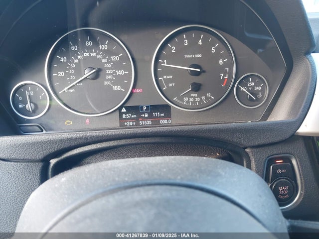 BMW 320i 2016 WBA8E1G57GNU11577 Image 7