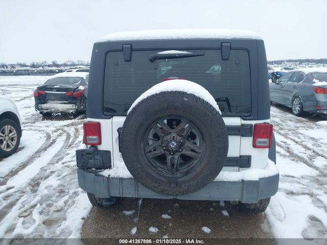 1C4AJWAG8JL888383 Jeep Wrangler Jk Sport S 4x4