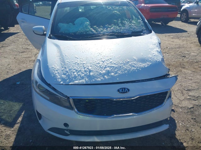3KPFL4A71JE274322 KIA FORTE LX