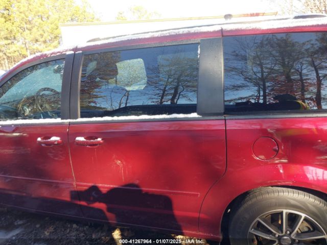 2C4RDGEG6HR574596 Dodge Grand Caravan Gt
