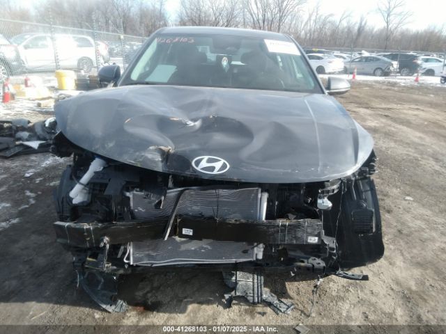 KM8HACAB0RU164576 Hyundai Kona Se