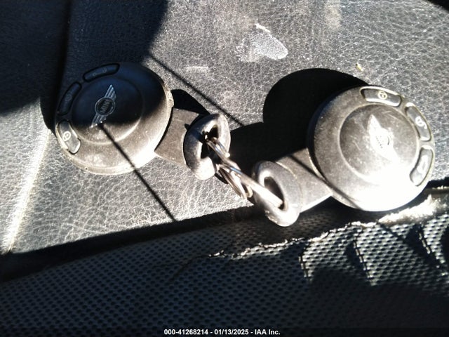 2008 MINI COOPER WMWMF33548TU65946 Photo 10