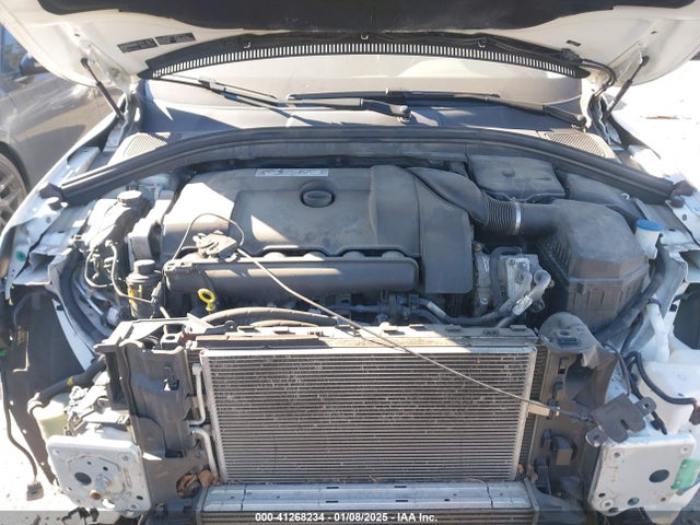 YV4902DZ3E2555299 Volvo Xc60 T6/t6 Platinum/t6 Premier Plus/t6 R-design/t6 R-design Platinum/t6 R-design Premier Plus