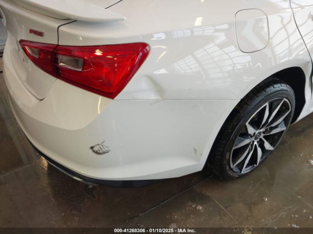 1G1ZG5ST1MF021197 Chevrolet Malibu Fwd Rs