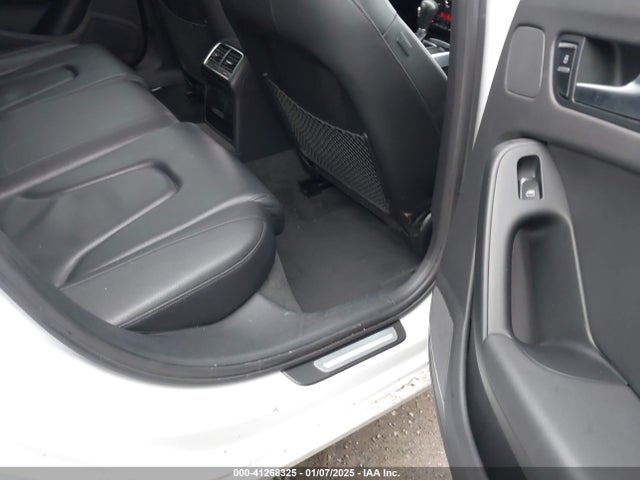 2012 AUDI A4 WAUFFCFL9CA115364 Photo 7