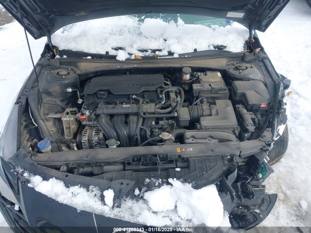 5NPLM4AG9MH003332 Hyundai ELANTRA SEL