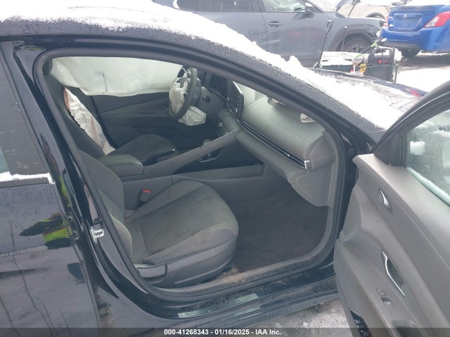 5NPLM4AG9MH003332 Hyundai ELANTRA SEL